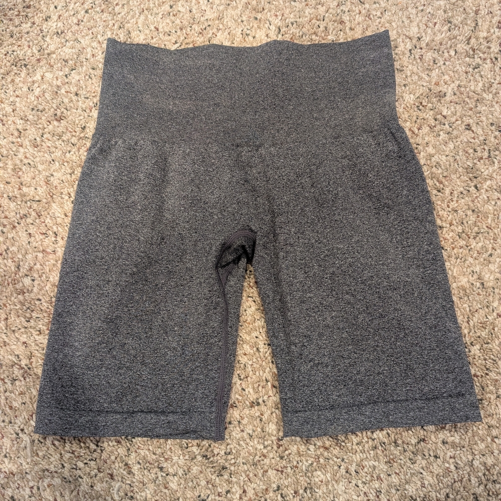 NVGTN Women's Charcoal Bike Shorts